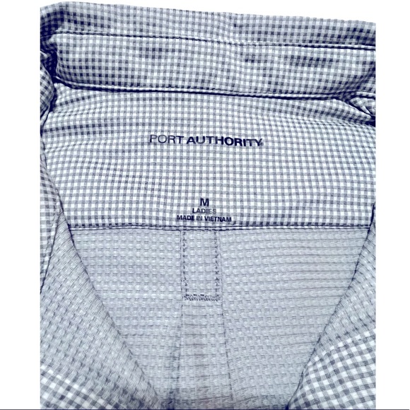 NWOT Port Authority Collared Silver Plaid Button Down Shirt - Size Medium - Picture 3 of 4